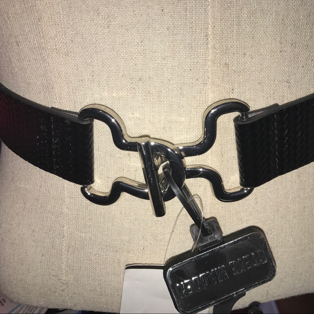 Steve Madden Belt Black Stretch w/ Silver Color Hardware Belt Sz S/M NWT